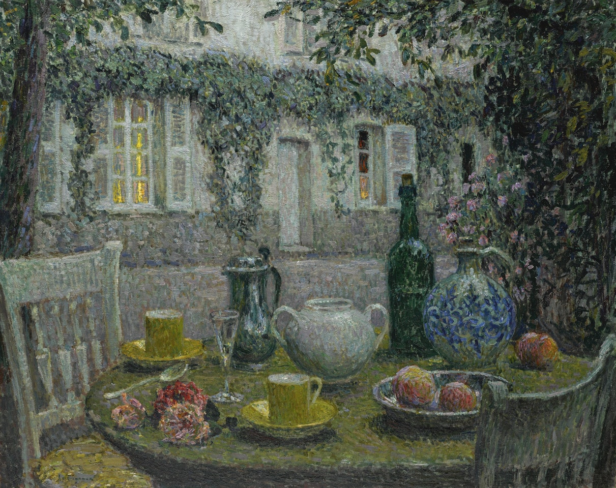 LA TABLE DE PIERRE AU CRÉPUSCULE by Henri Le Sidaner