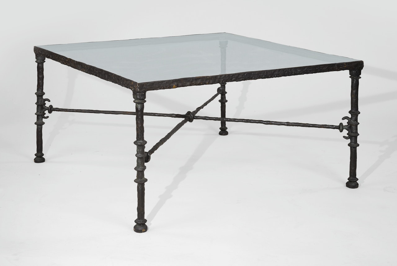 TABLE GRECQUE, MODÈLE CARRÉ by Diego Giacometti