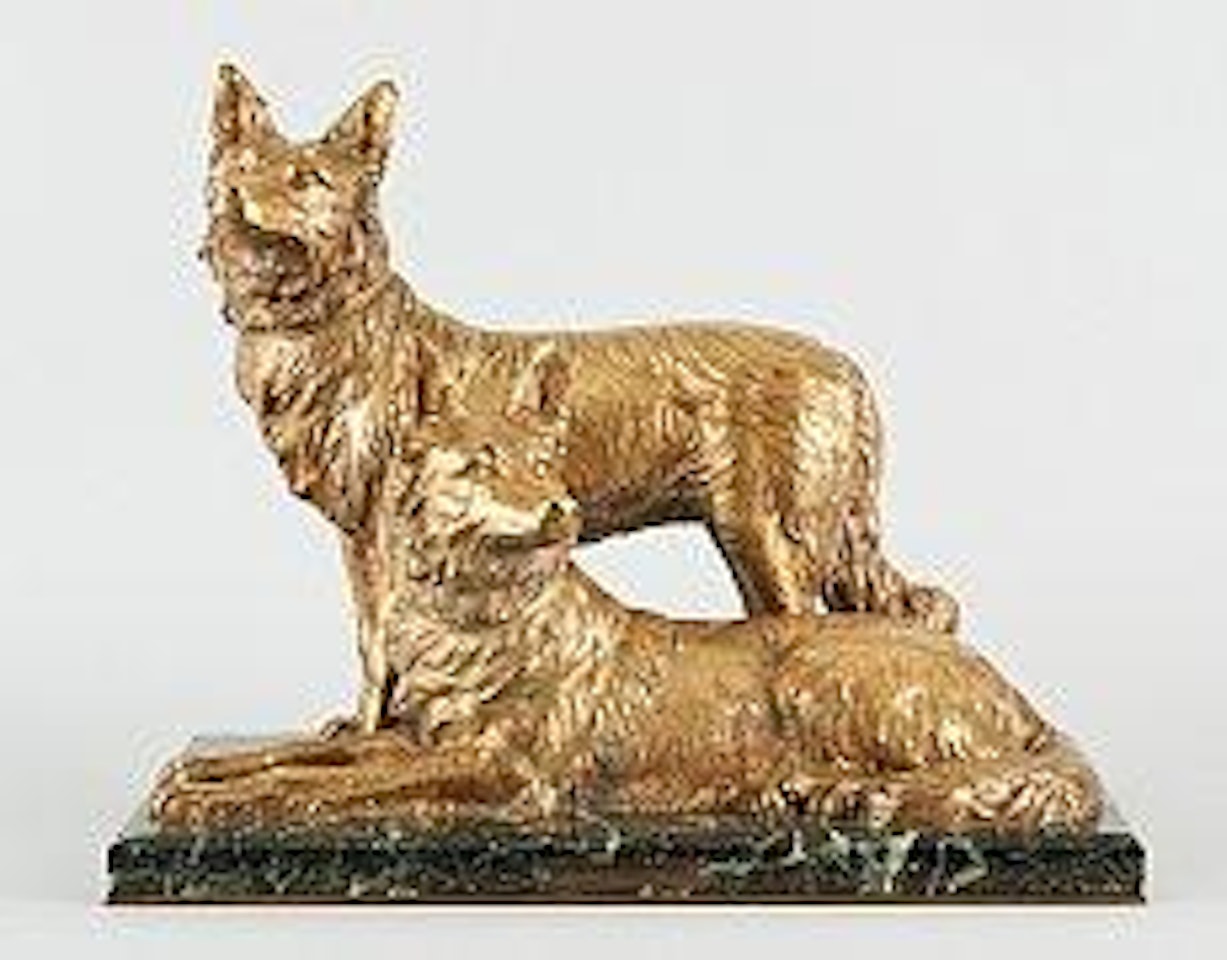 Chiens policiers by Demetre Chiparus