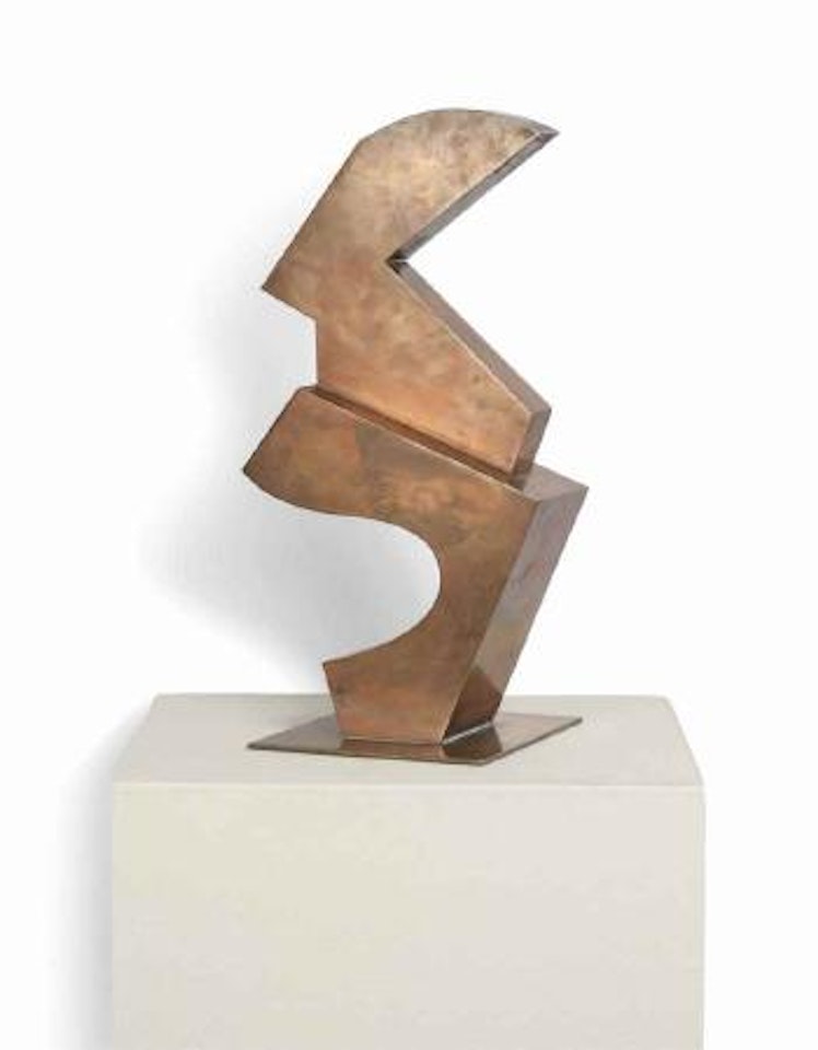 Une bonne assise by Jean Arp