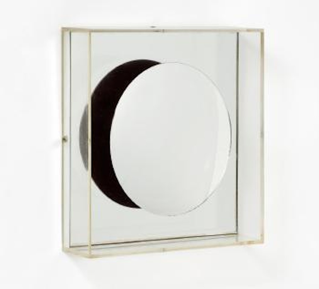 Spiegelobjekt by Adolf Luther