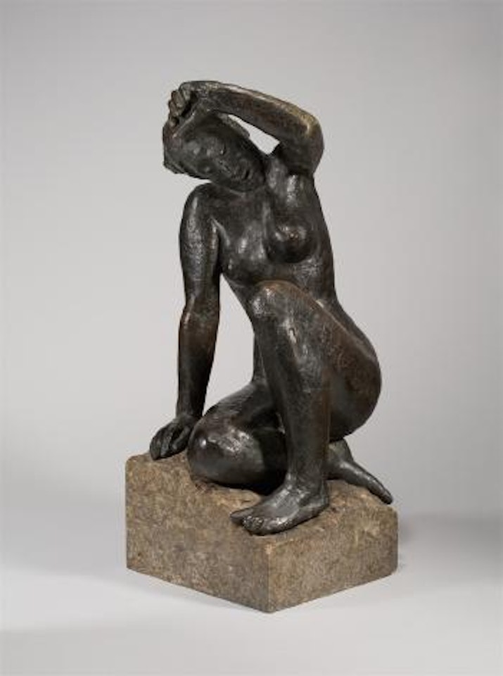 Mänade by Gerhard Marcks