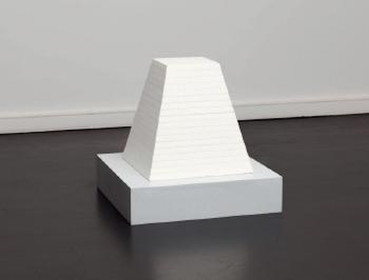 Pyramide by Sol LeWitt