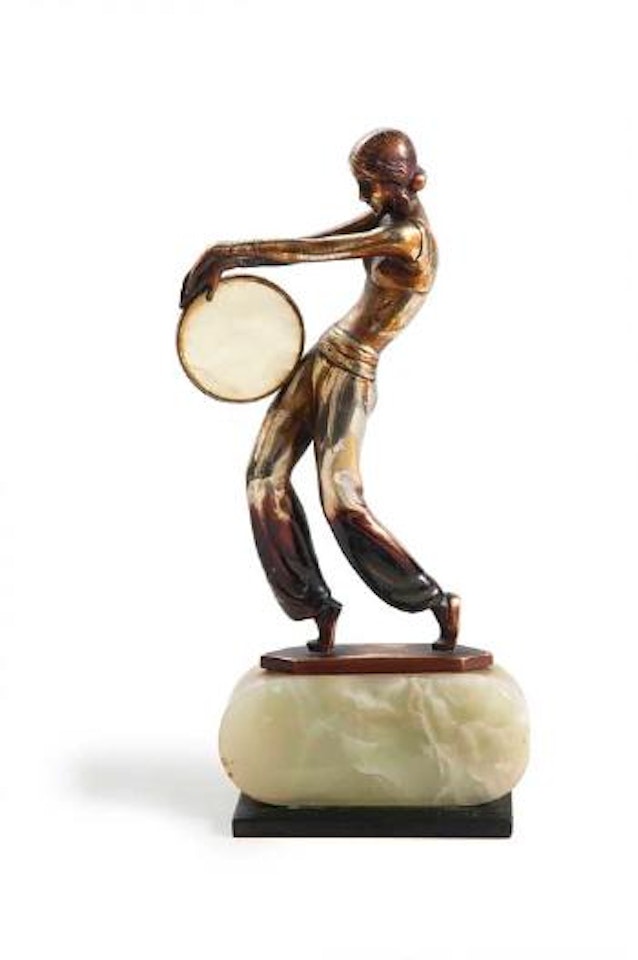 Junge Frau, eine Onyxscheibe haltend by Josef Lorenzl