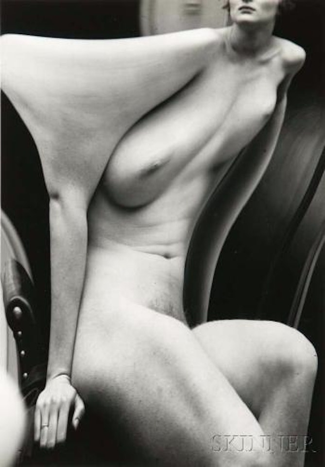 Distortion 166, Paris ,
1933 by André Kertész
