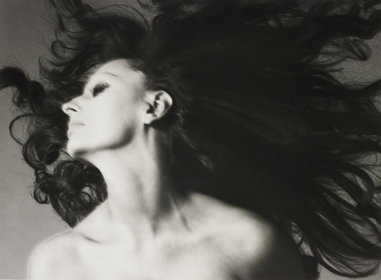Sophia Loren, Hair by Ara Gallant, New York studio, October by Richard Avedon