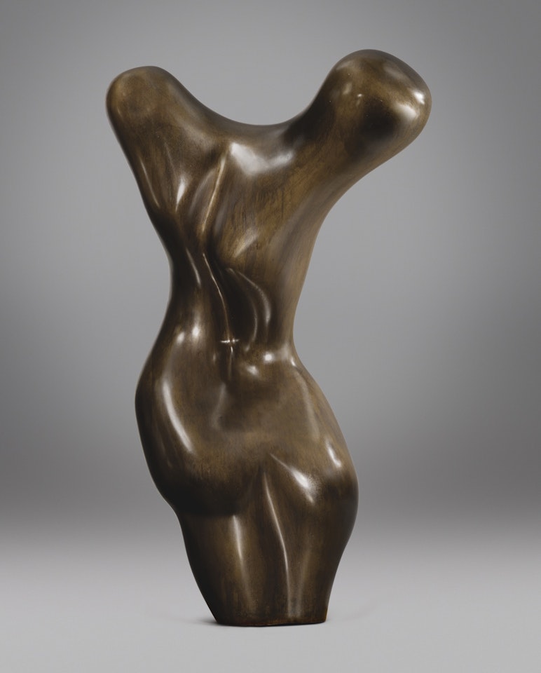 TORSE DES PYRÉNÉES by Jean Arp