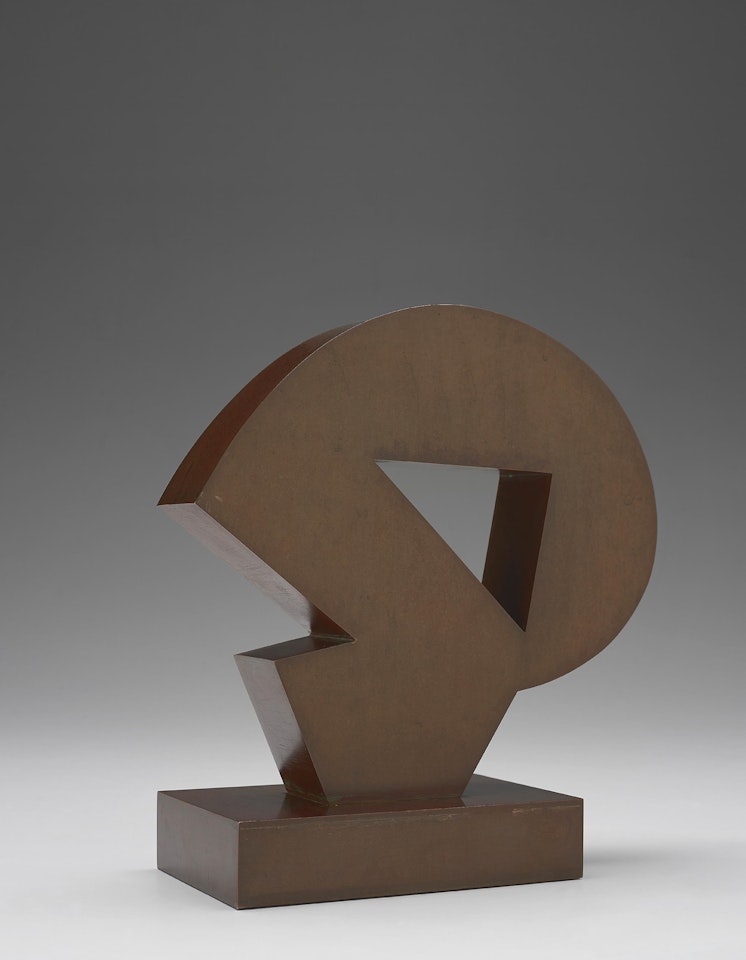 Parent d'oiseau (Bird Parent) by Jean Arp