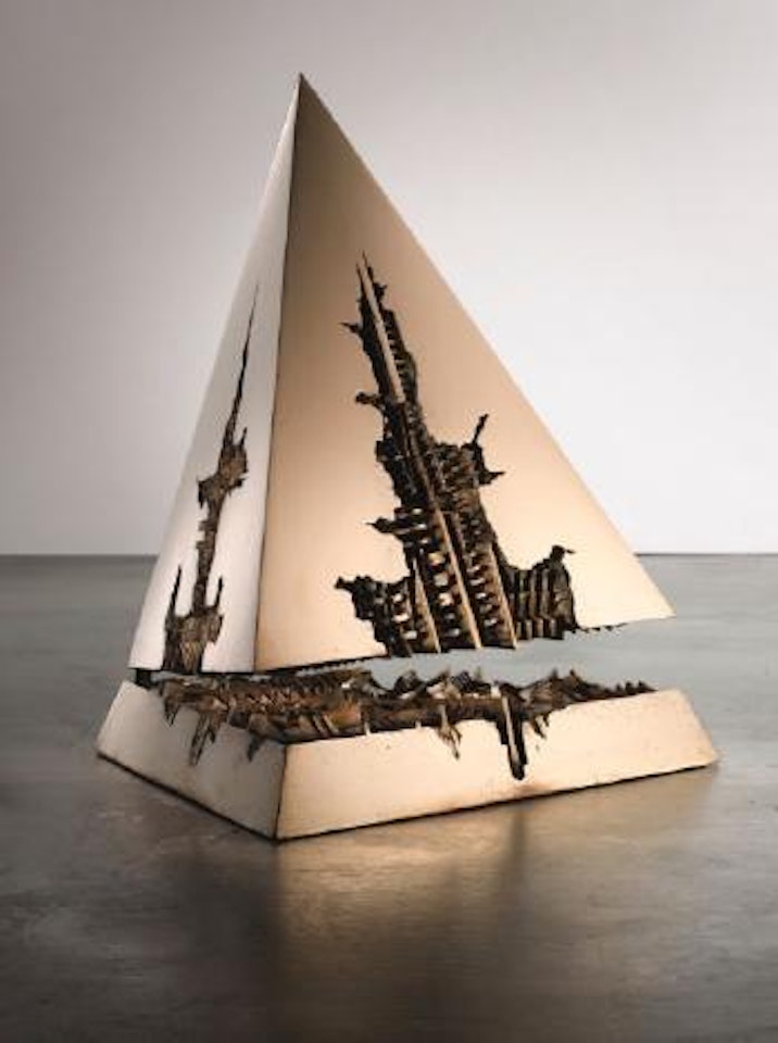 Asse del movimento I by Arnaldo Pomodoro