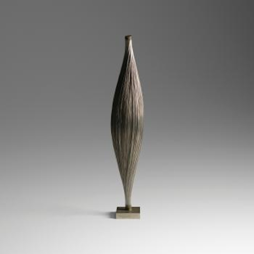 rUntitled (Wire bundle) by Harry Bertoia