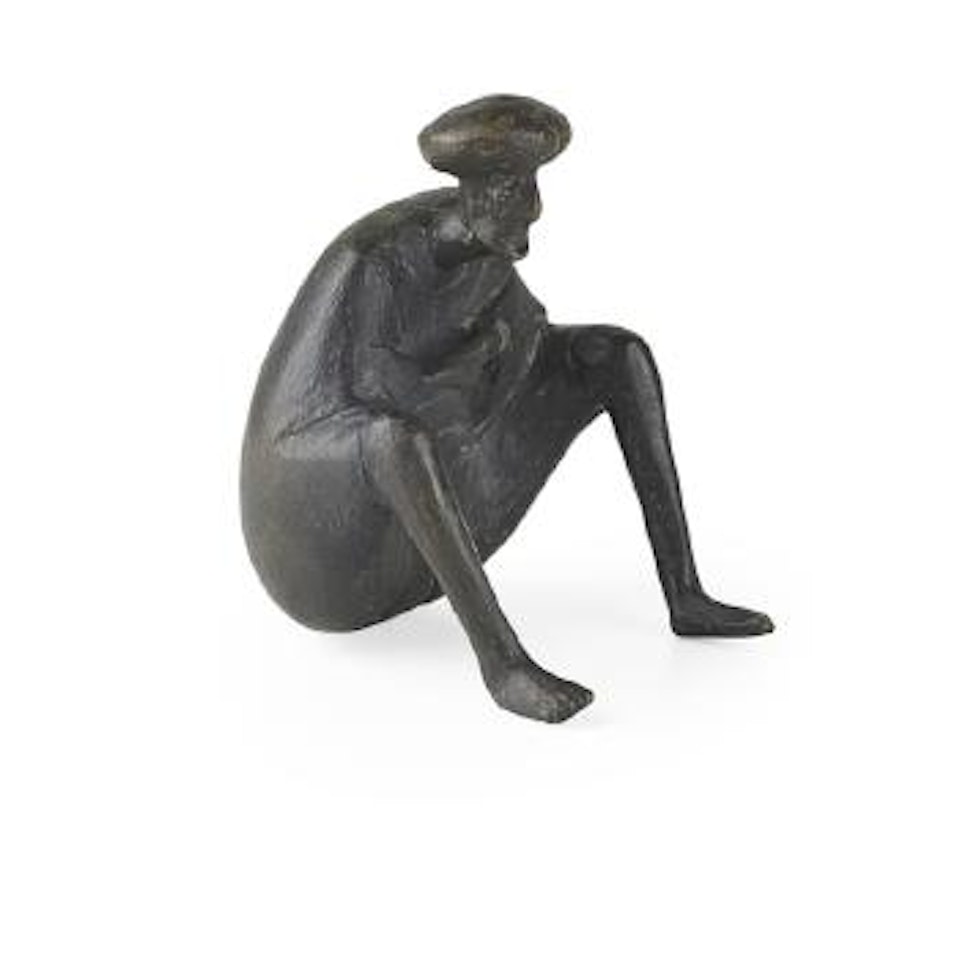 Hockender Araber by Gerhard Marcks