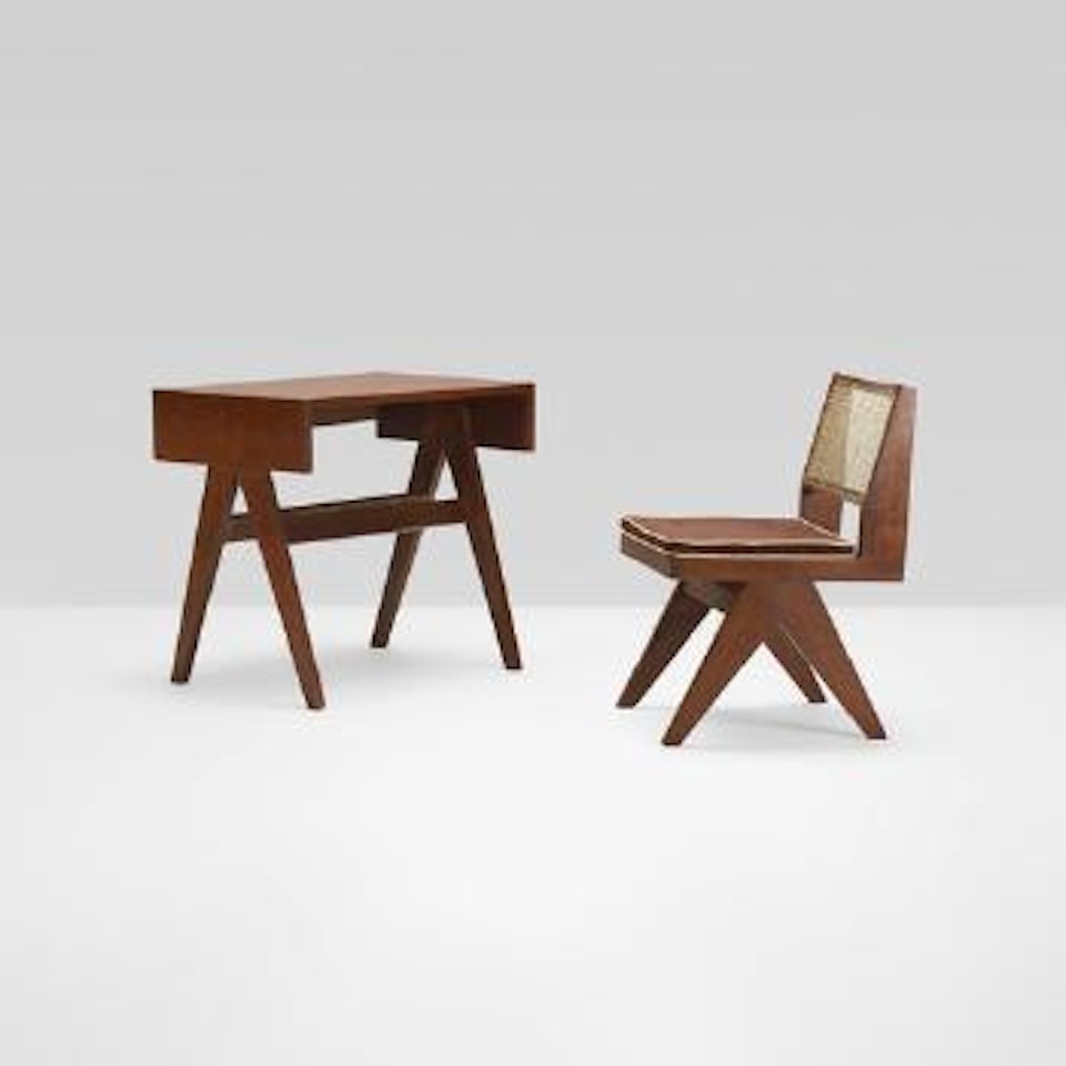 Petit desk and chair from Chandigarh ,
Circa
1960 by Pierre Jeanneret