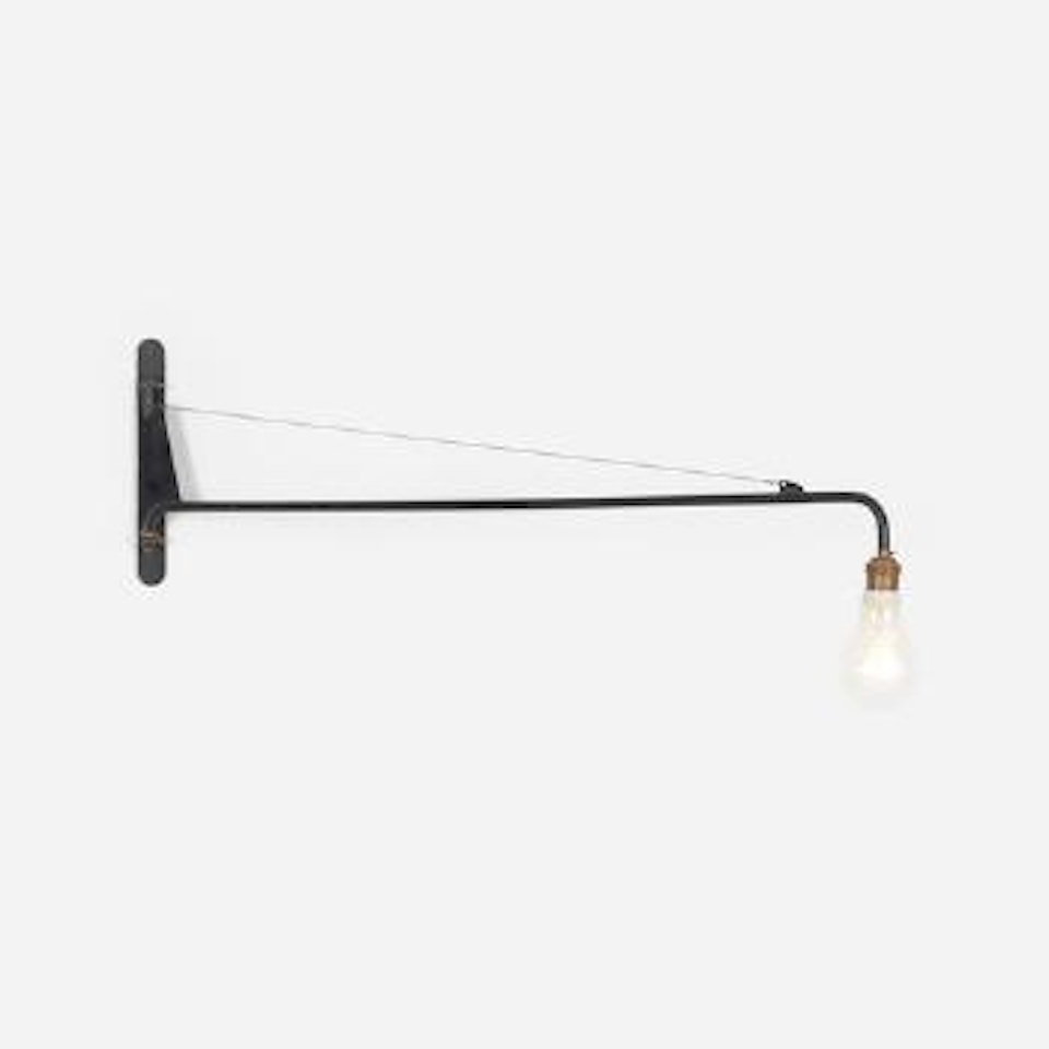 Swing-jib lamp ,
1947 by Jean Prouvé