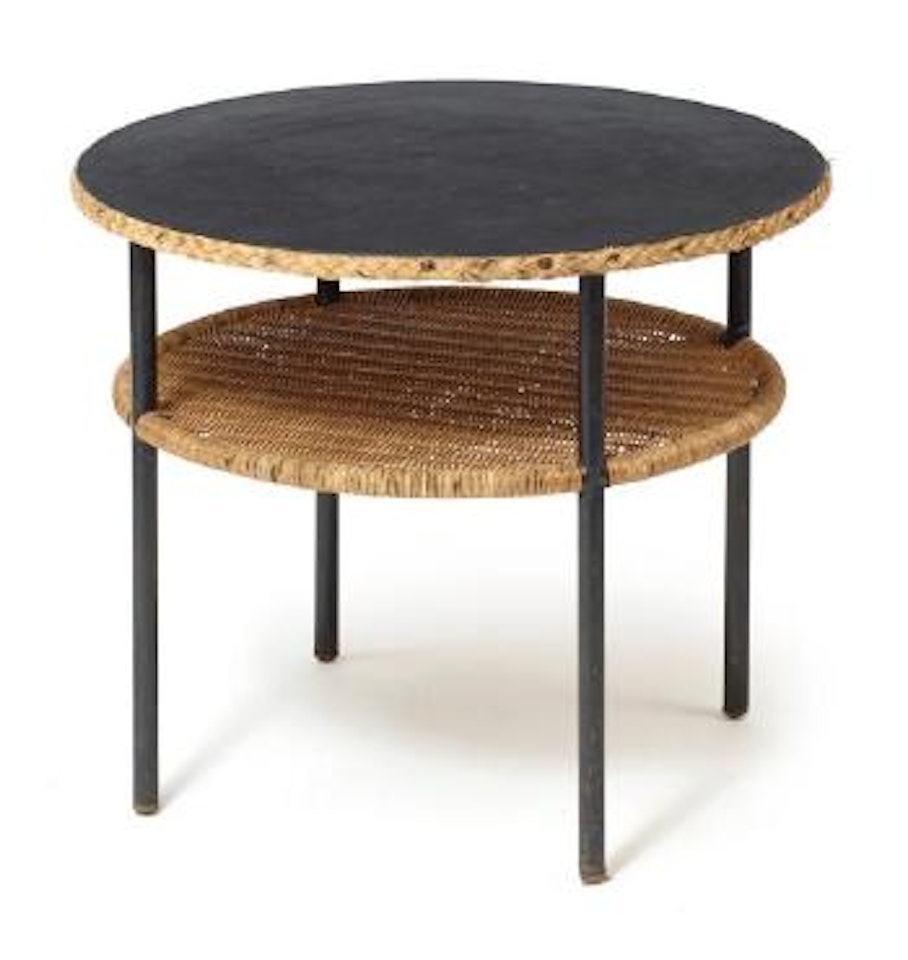 Table basse circulaire ,
Circa
1960 by Jacques Adnet