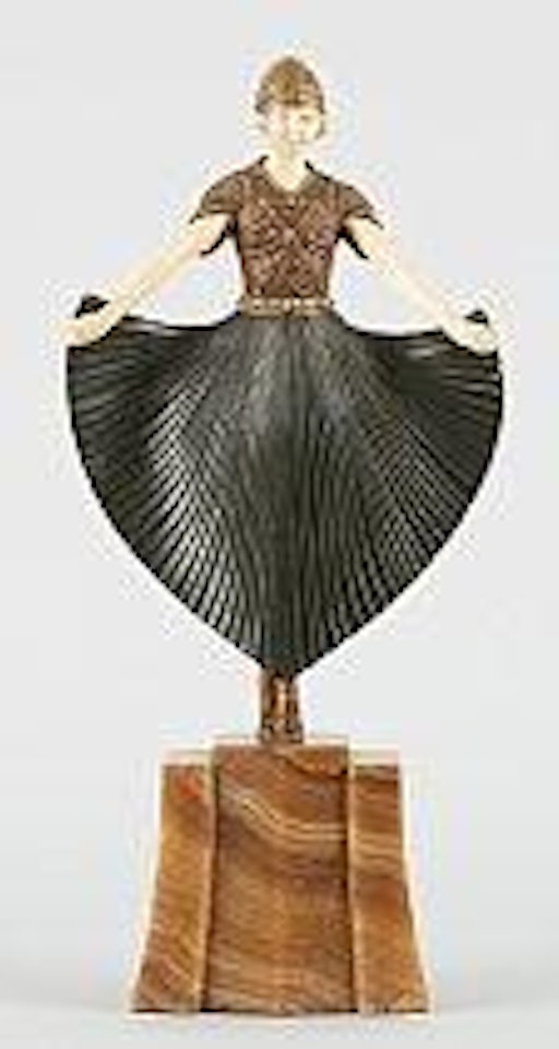 Danseuse sur ses pointes by Demetre Chiparus