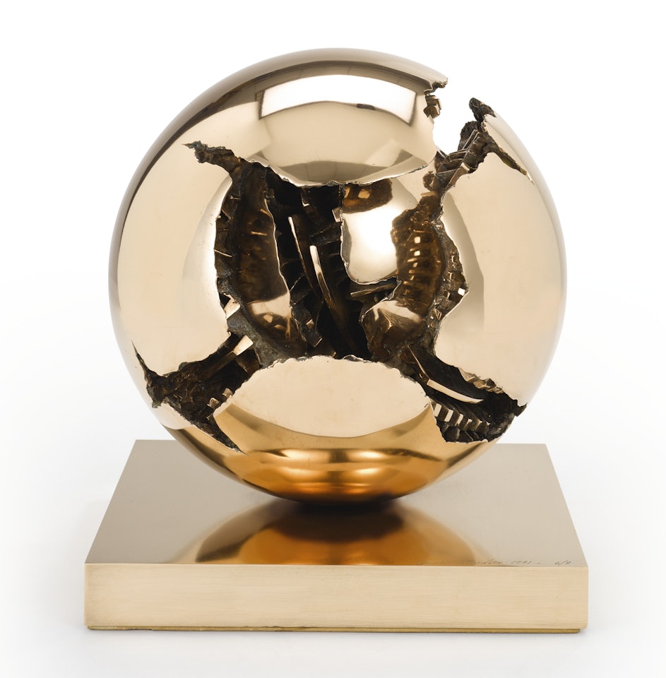 SFERA CON SFERA, STUDIO by Arnaldo Pomodoro