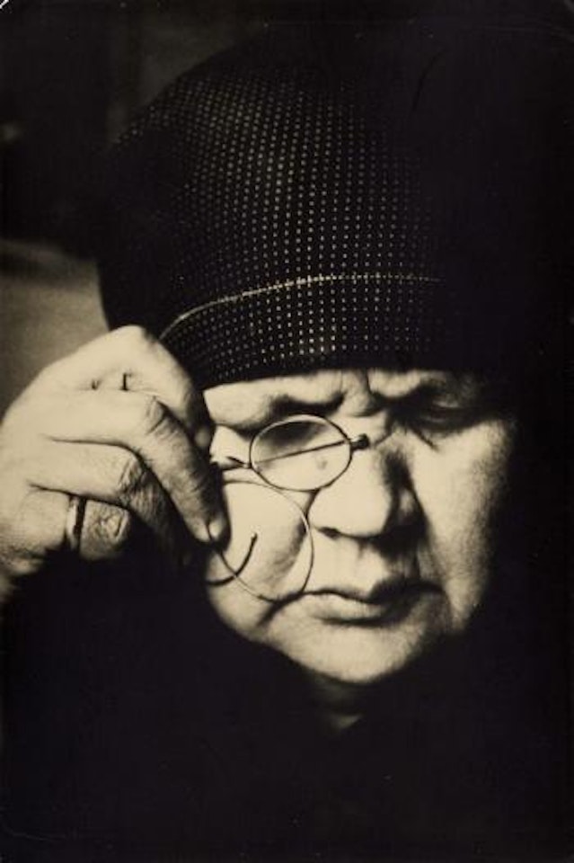 Portrait of mother ,
1924 by Alexander Rodchenko