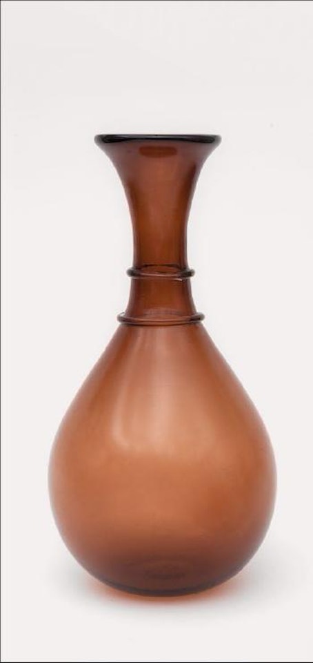Un vaso in vetro soffiato ,
Circa
1952 by Paolo Venini