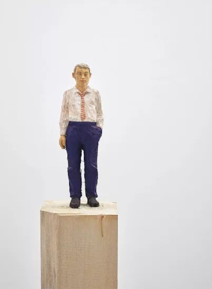 Mann mit grauen Haaren by Stephan Balkenhol