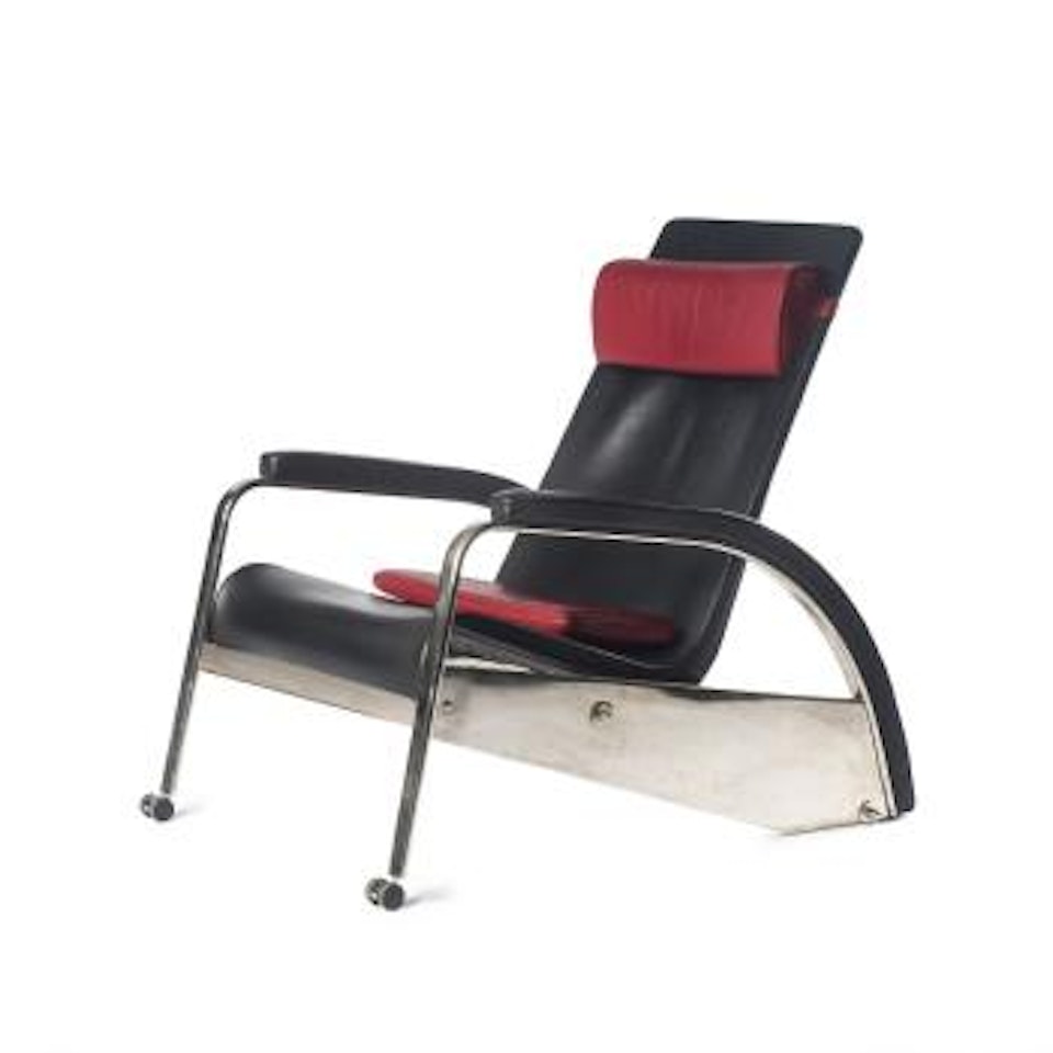 Visiteur easy chair ,
1948 by Jean Prouvé