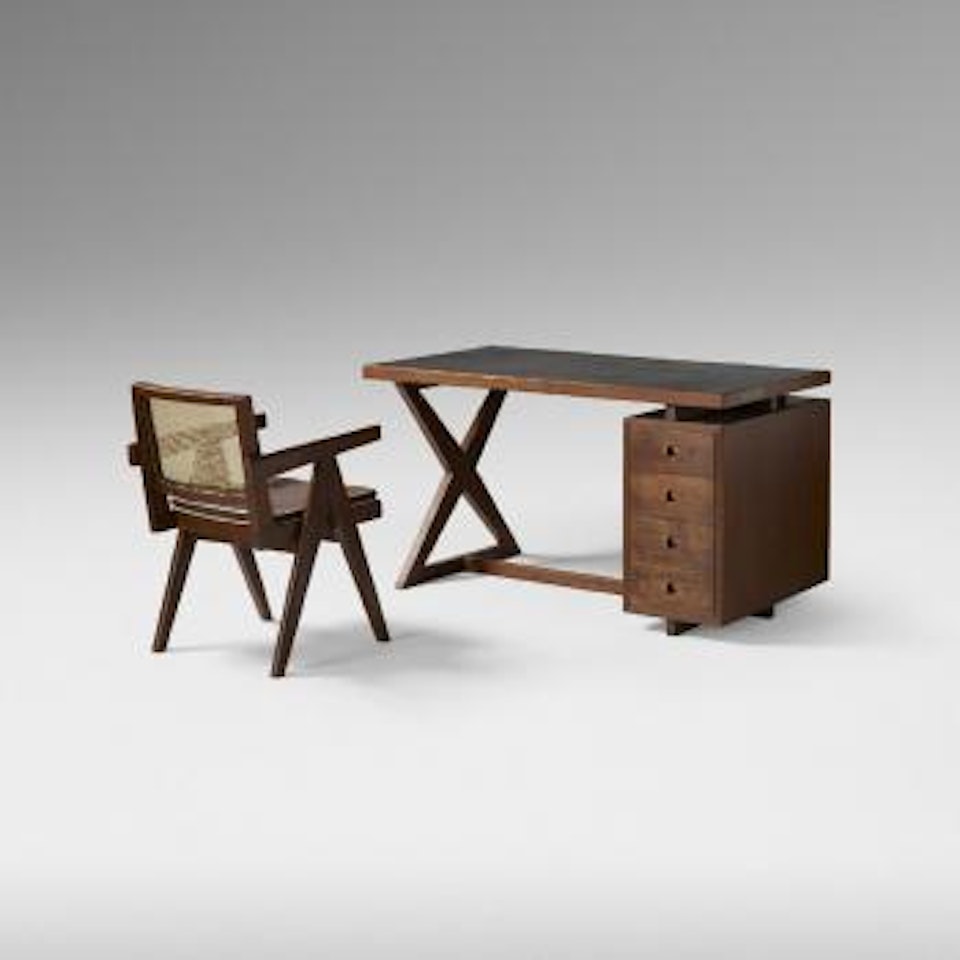 Desk and chair ,
Circa
1960 by Pierre Jeanneret