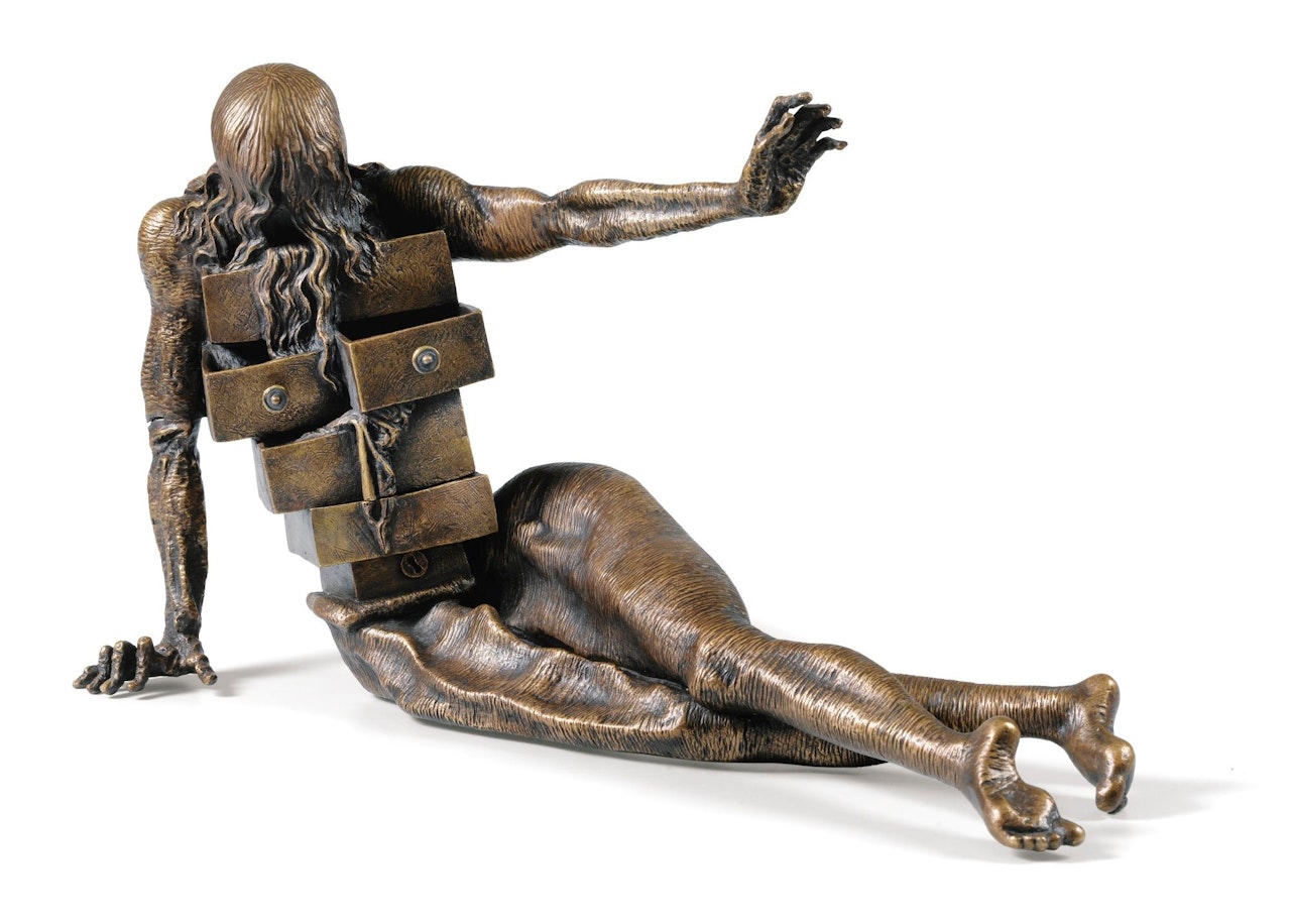 LE CABINET ANTHROPOMORPHIQUE by Salvador Dali