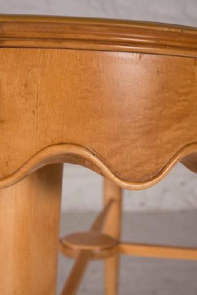 Table ,
Circa
1940 by Jean Royere