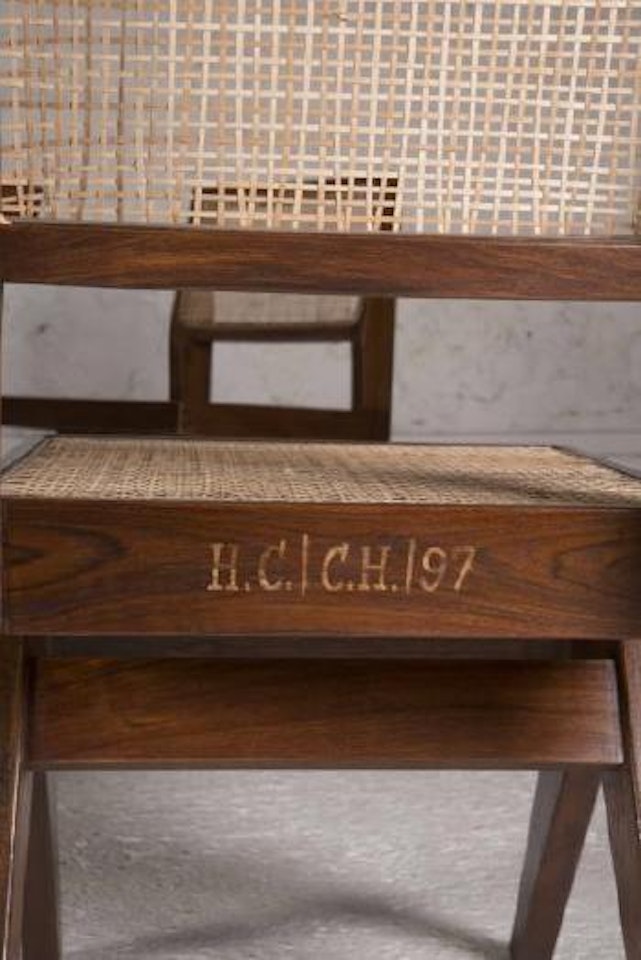Chaises dites Type V ,
1958
-
1959 by Pierre Jeanneret