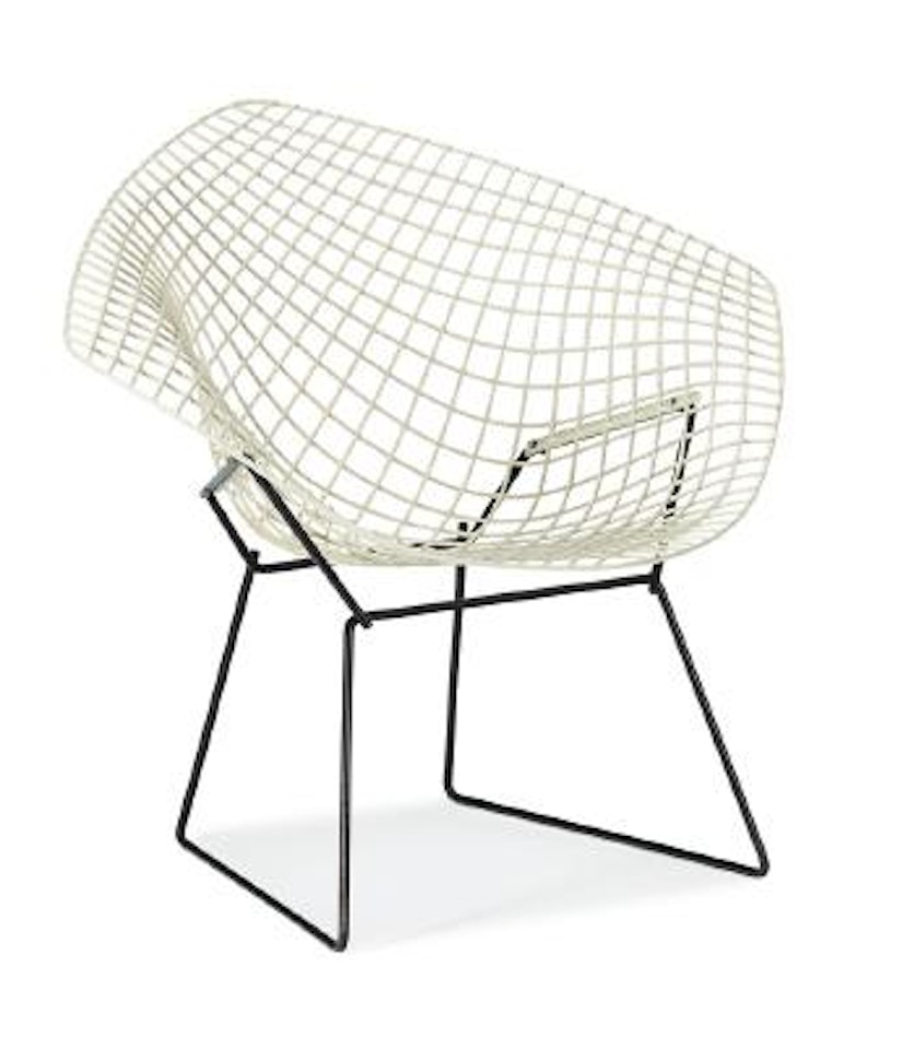 Diamond chair ,
1952 by Harry Bertoia