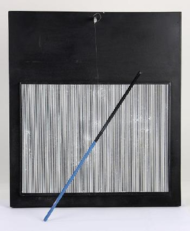 Inclinè bleu et noir ,
1976 by Jesus Rafael Soto