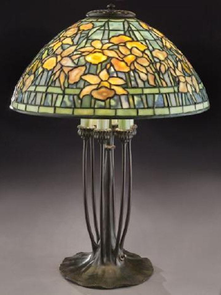 Daffodil table lamp ,
Circa
1915 by Tiffany Studios
