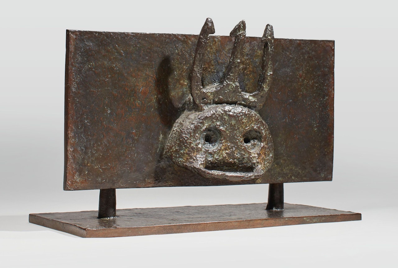 MASK C (MASKE AUF AUSSENWAND) (MASK OF THE OUTER WALL) by Max Ernst