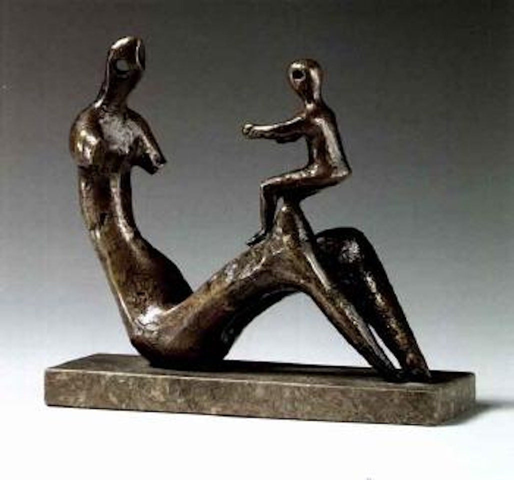 Mother and child fragment by Henry Moore