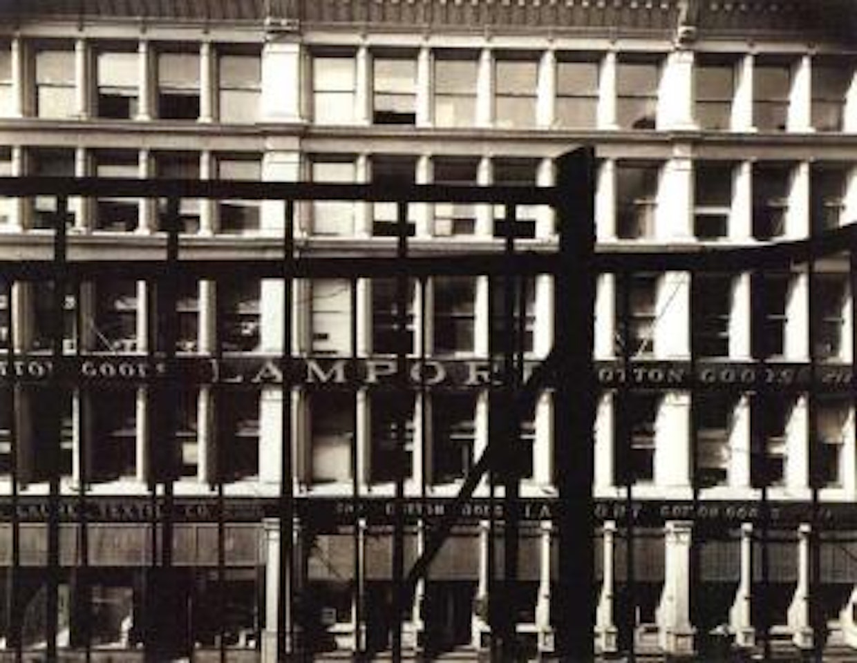 Lamport Export Company, 507 Broadway, 1935 by Berenice Abbott