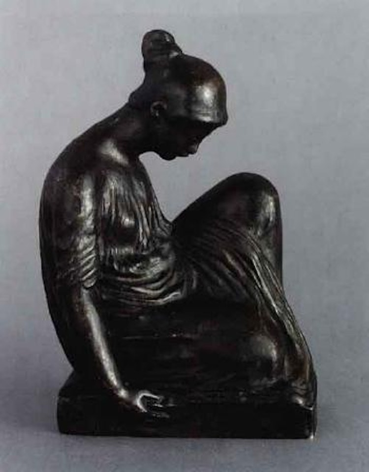 Jeune fille habilee, siise by Aristide Maillol