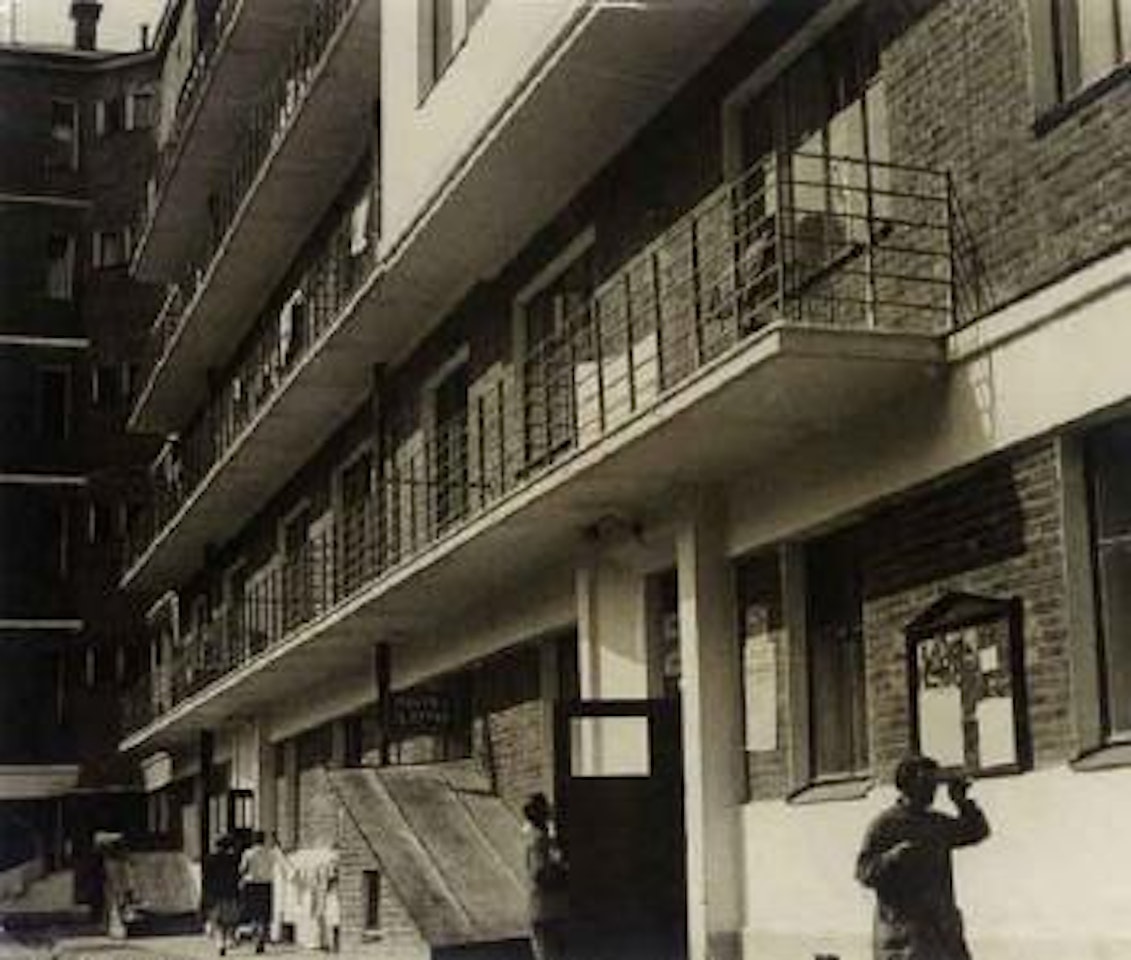 New buildings on Shabolovka by Alexander Rodchenko
