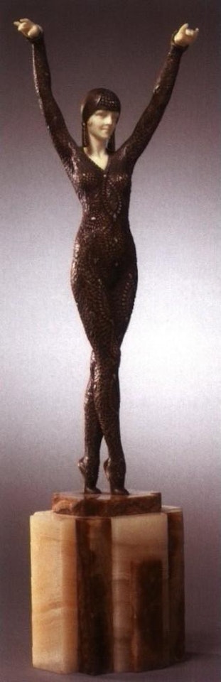 Dourga by Demetre Chiparus