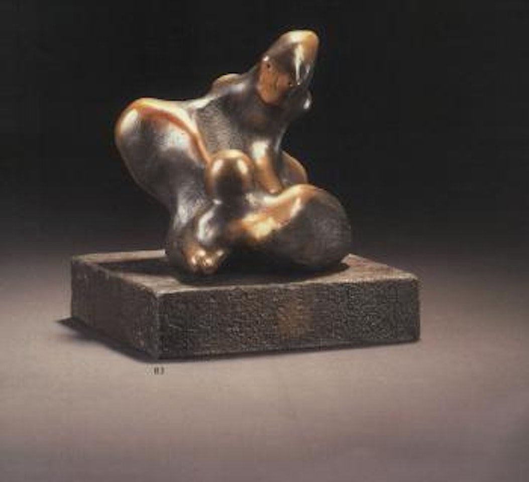 Mother and child by Henry Moore