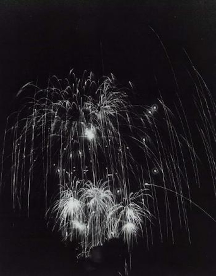 Feu d'artifice by Man Ray