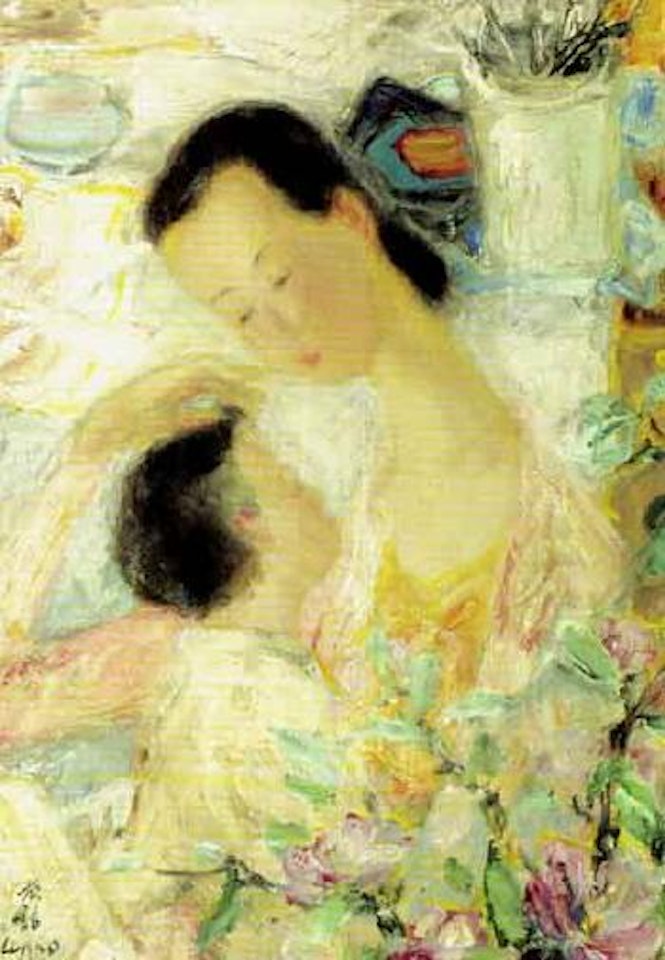Maternity with hibiscus by Le Pho