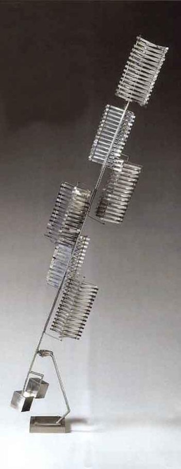 Lumina III by George Rickey