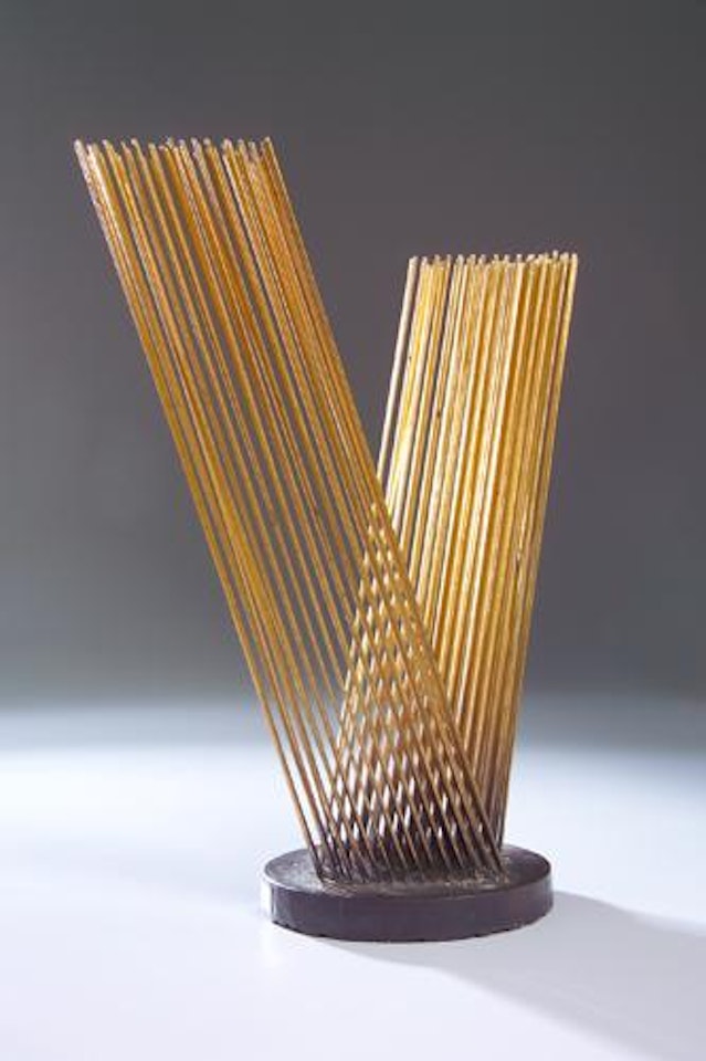 Two opposing groups by Harry Bertoia