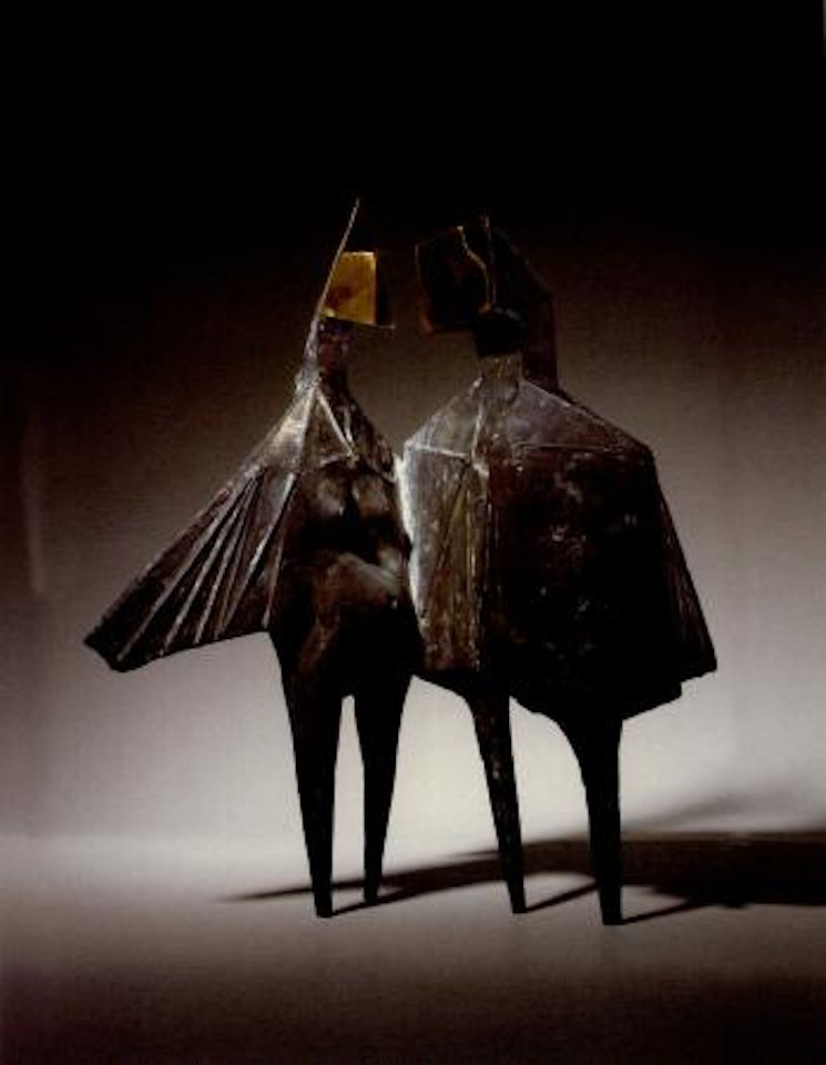 Winged figures version II by Lynn Chadwick
