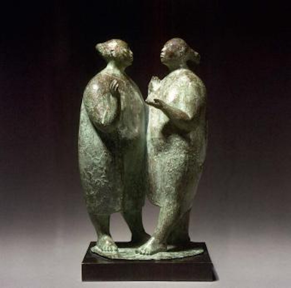 Two women chatting by Francisco Zuñiga