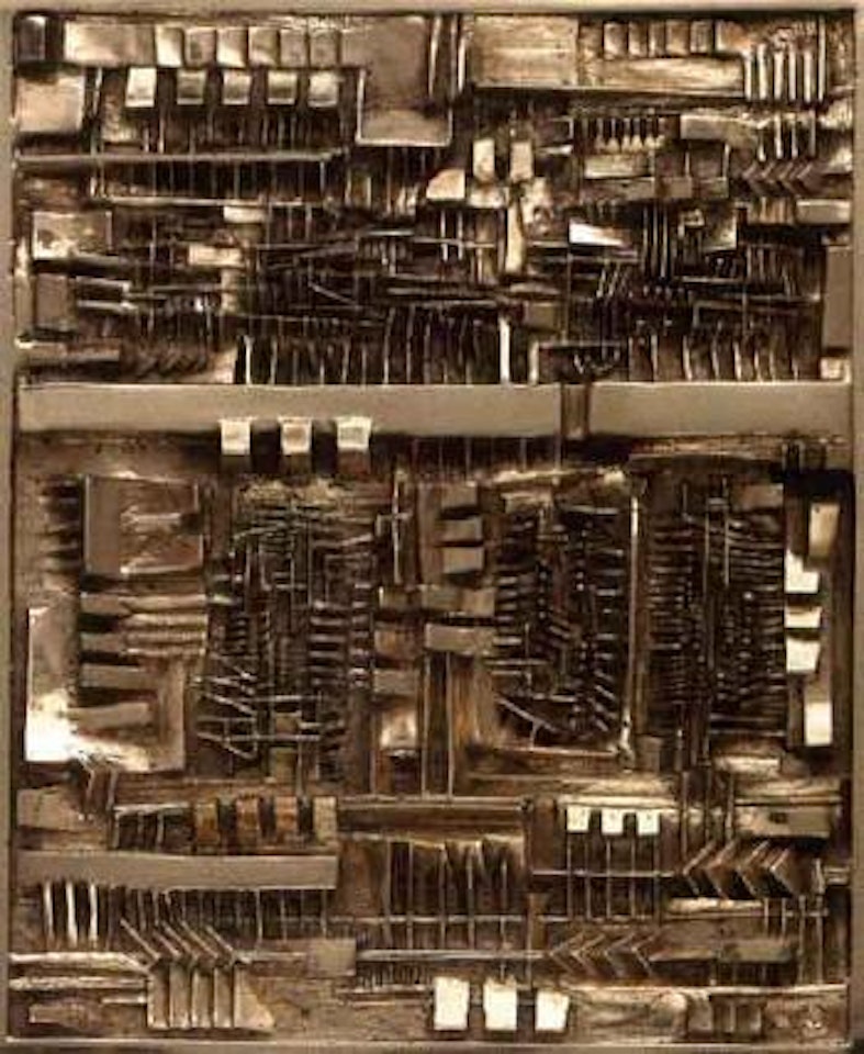 Sign table by Arnaldo Pomodoro