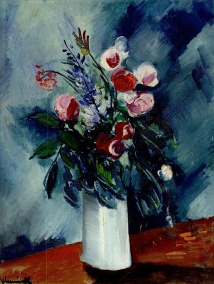 Bouquet de fleurs sur fond bleu by Maurice de Vlaminck