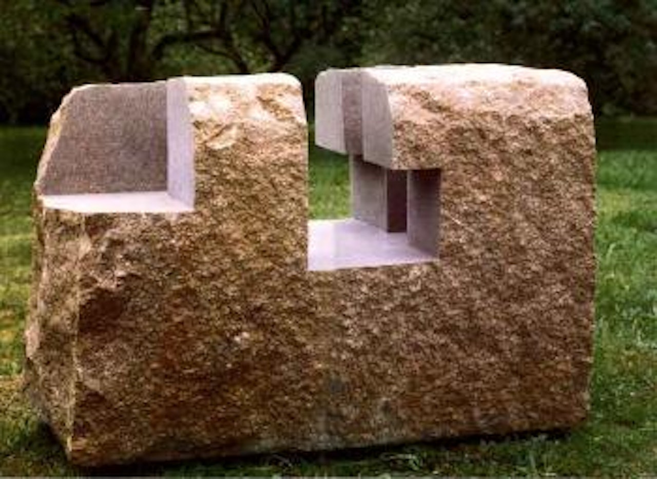 Lo profundo es el aire, Estela XIII by Eduardo Chillida
