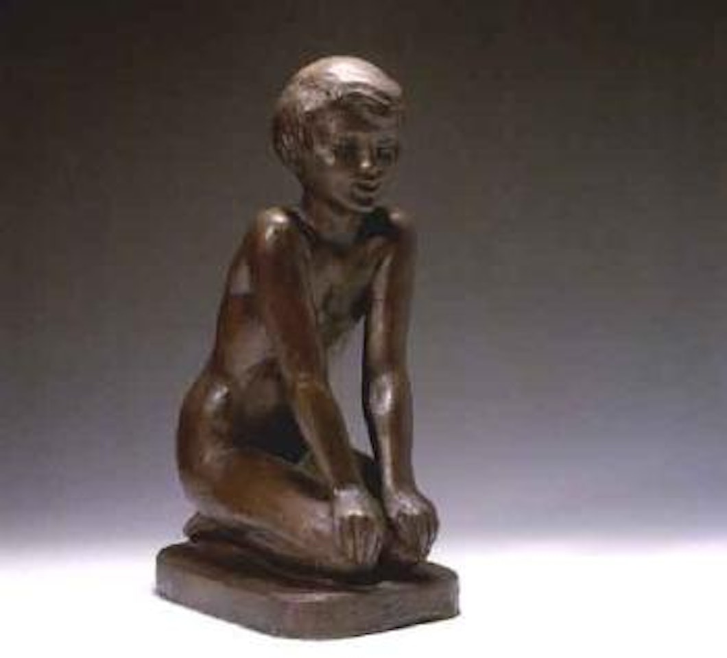 Girl kneeling by Arne Durban