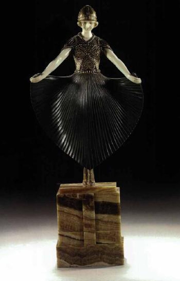 Actress by Demetre Chiparus