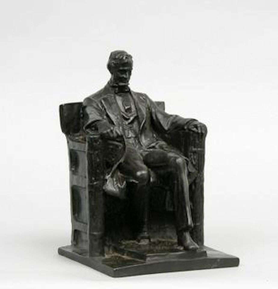 Seated Lincoln by Daniel Chester French
